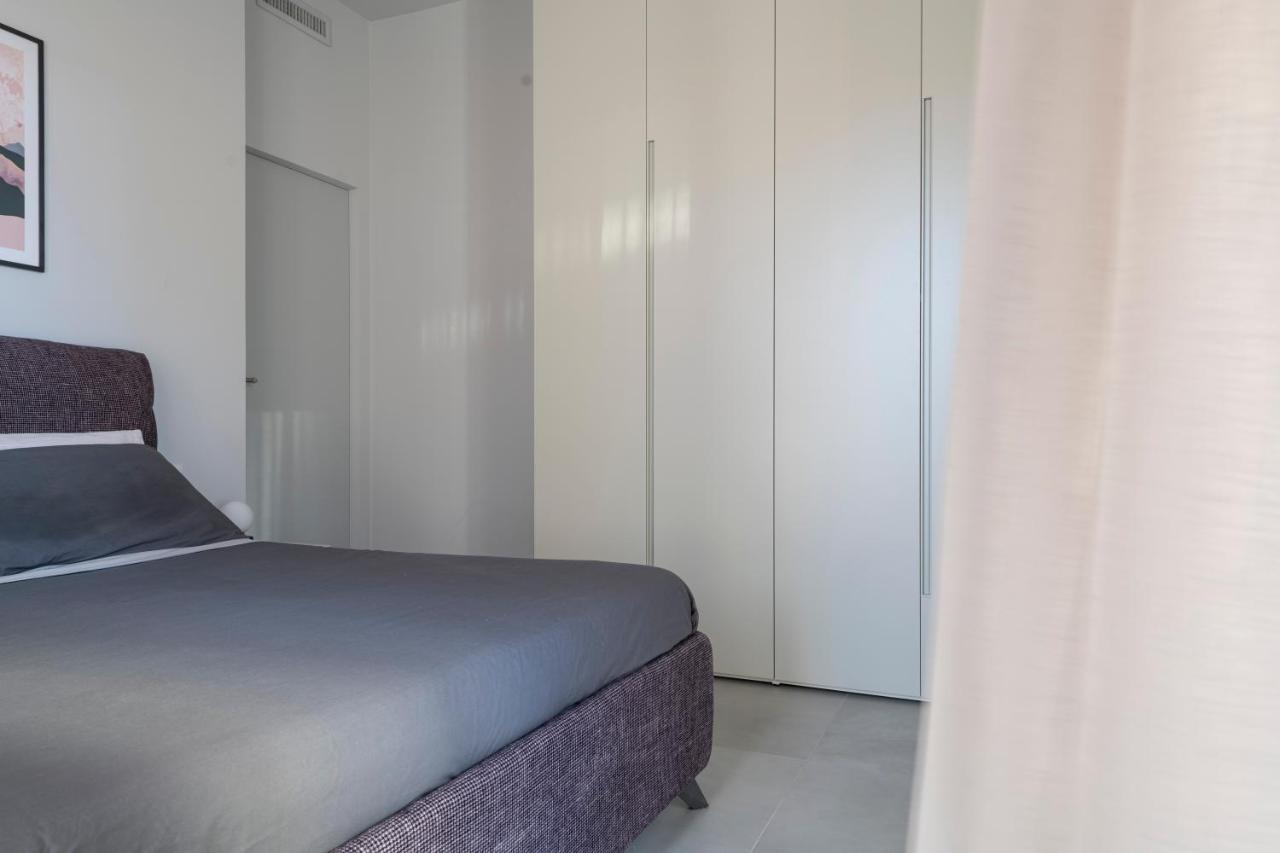 Casa Del Faro - Baia Flaminia Apartment Pesaro Bagian luar foto